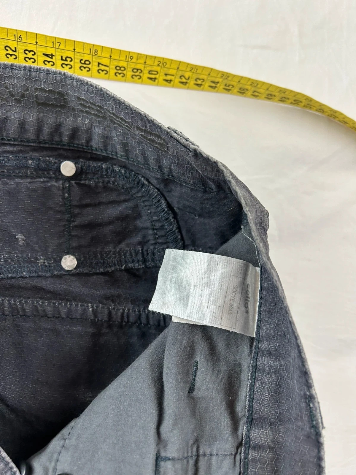 Pantalón corto gris vintage Celio estilo retro y2k – photo 11